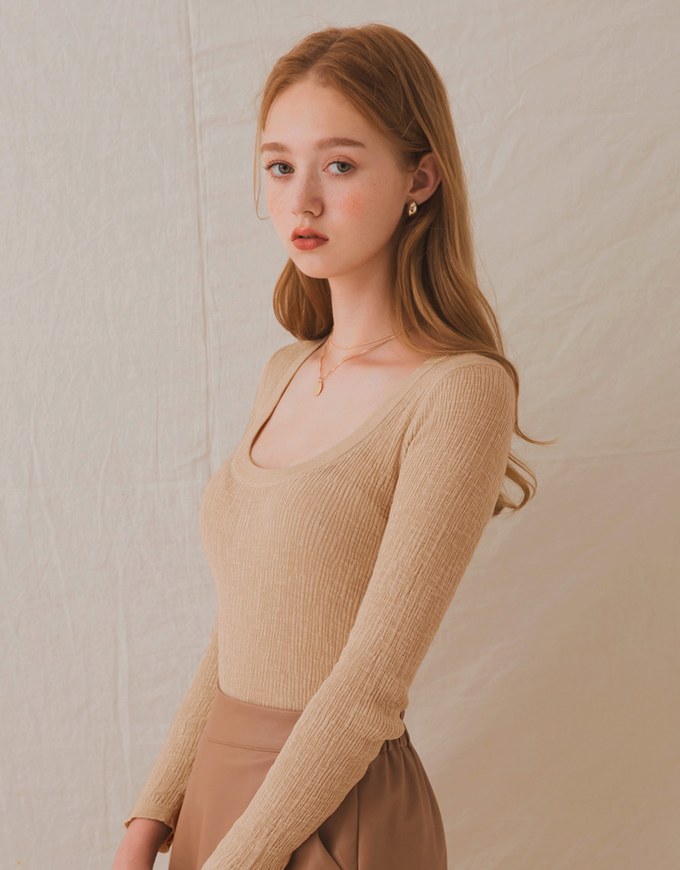 Bark Wrinkly Fitted Top