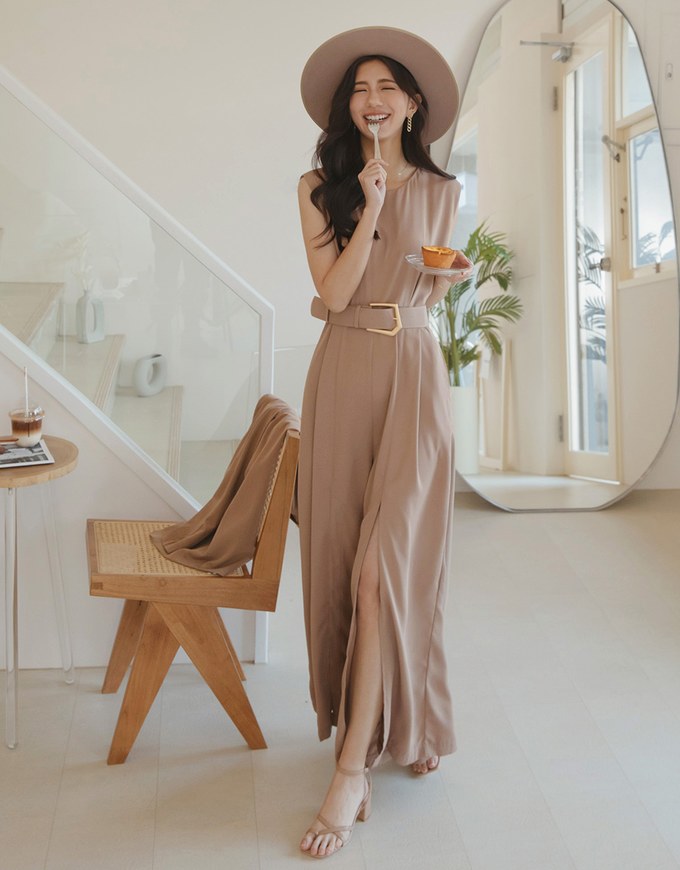 Minimalist Belted Slit Jumpsuit (Shoulder Pads Detachable)