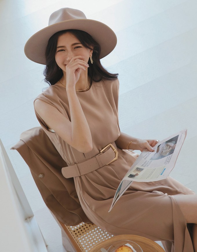 Minimalist Belted Slit Jumpsuit (Shoulder Pads Detachable)