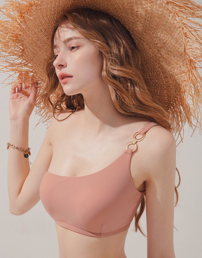 Metal Rings One-Shoulder Bikini Top
