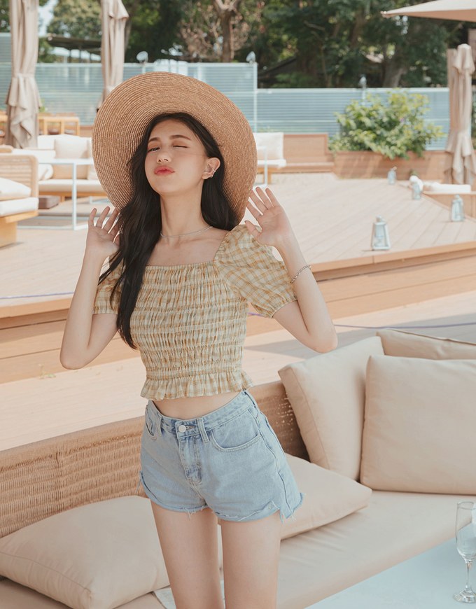 Plaid Shirred Frill Fluttery Top