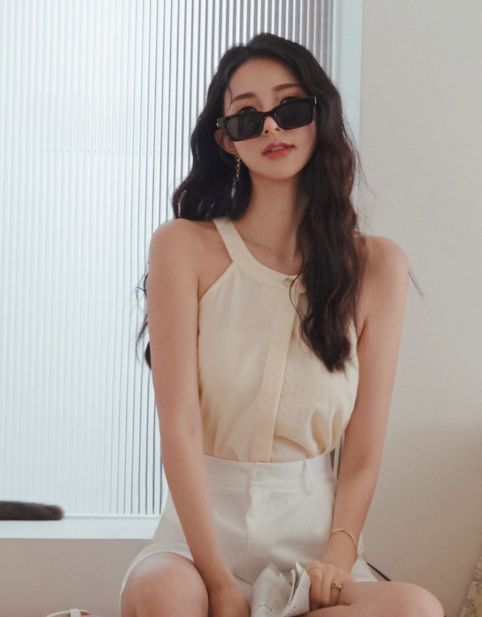 Elevated Detailing Buckle Halter Neck Cami Top