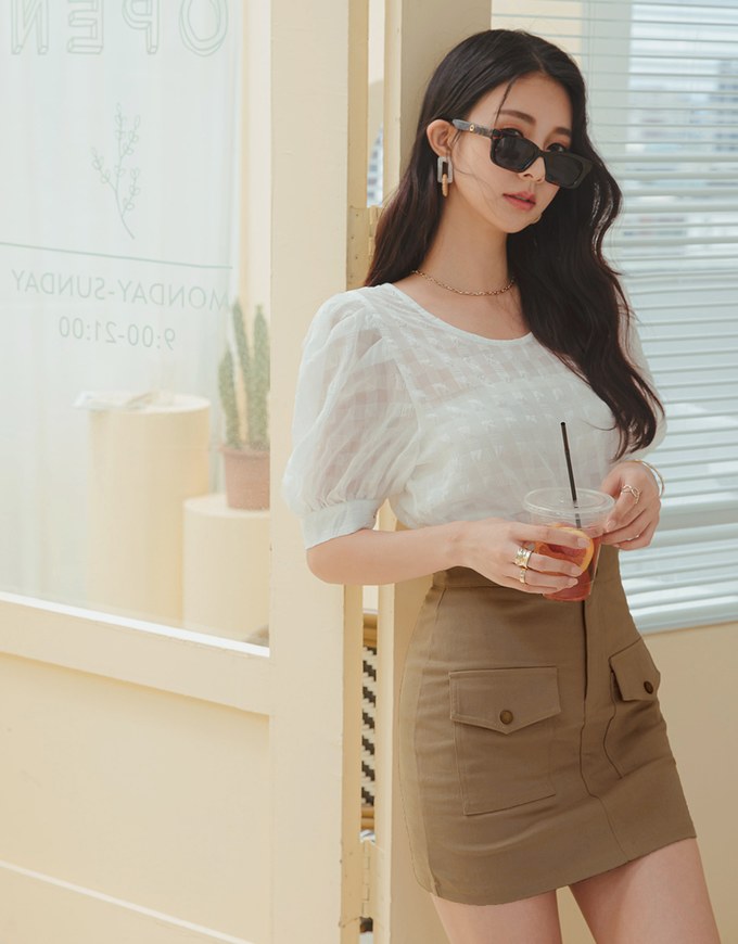 Edgy Chic Utility Mini Skirt