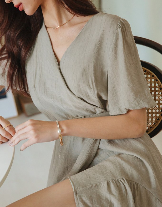 Classy Wrap Dress (With Belt)