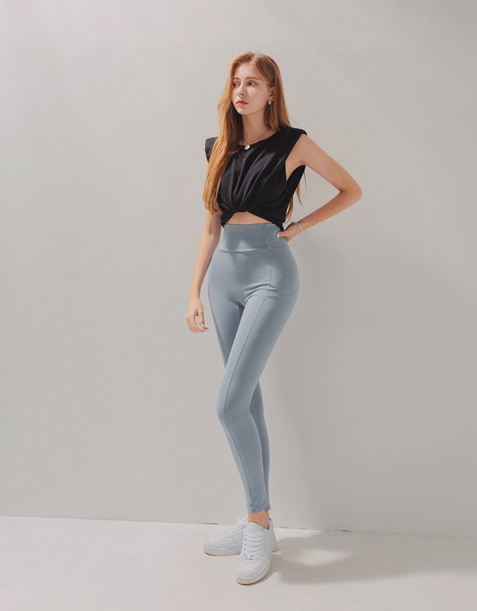 Pro Grade Curvy Crotch And Abdomen Light Sculpting Pants