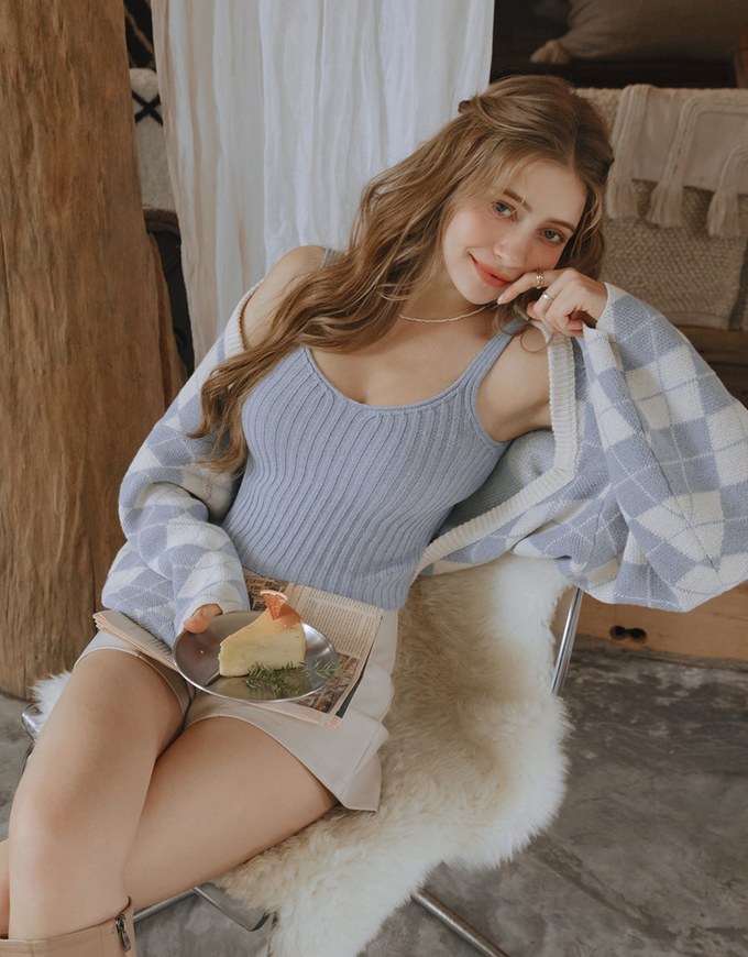 Casual Comfort Crop Knit Tank Top Set
