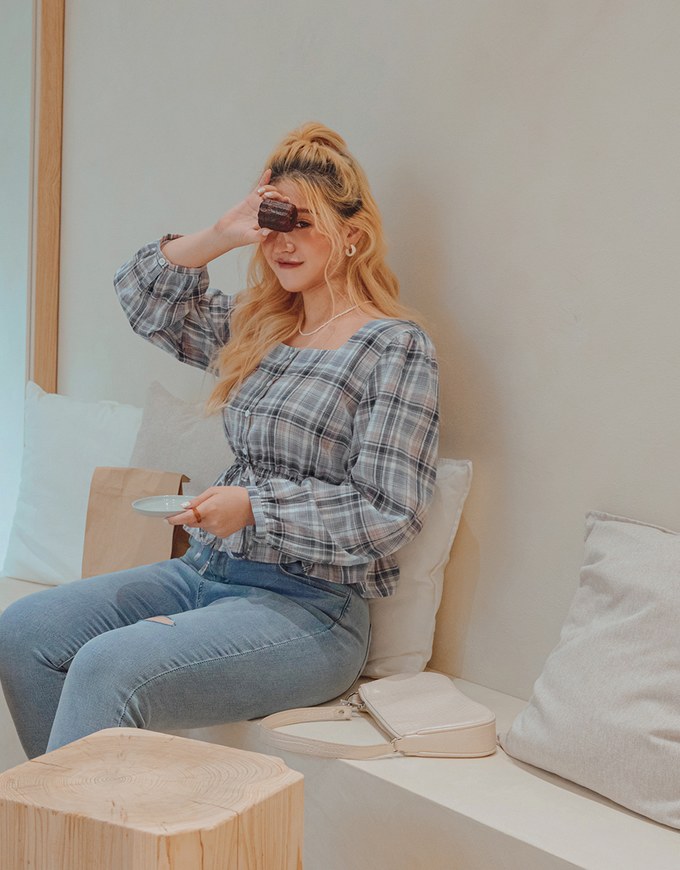 Plaid Chinched-West Top