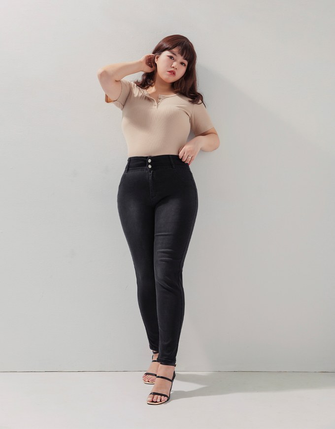 No Filter Shape-Up Slimming Skinny-Fit Denim Pants 2.0 (With Butt Padding)