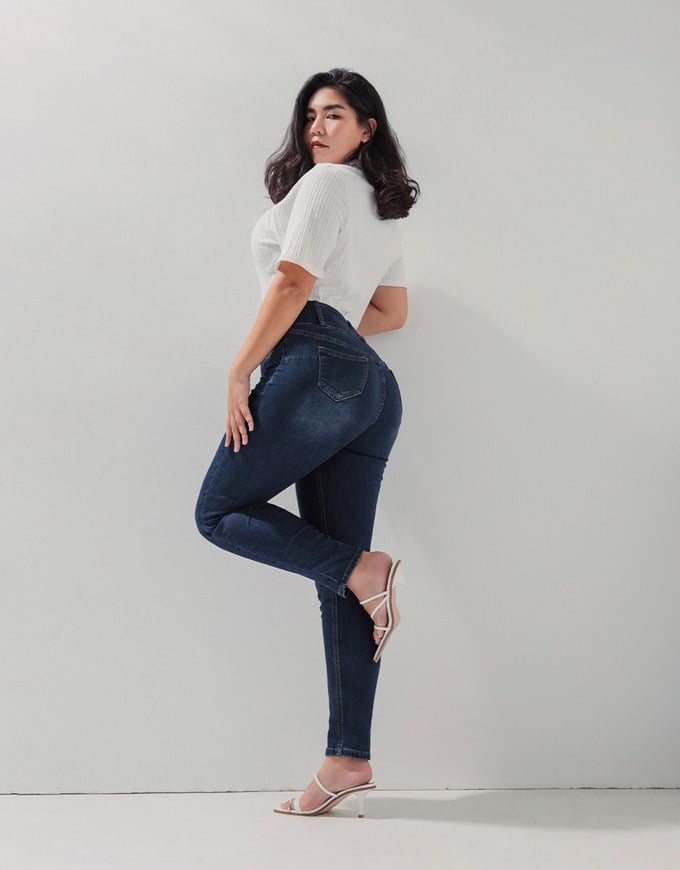 No Filter Shape-Up Slimming Skinny-Fit Denim Pants 2.0 (With Butt Padding)