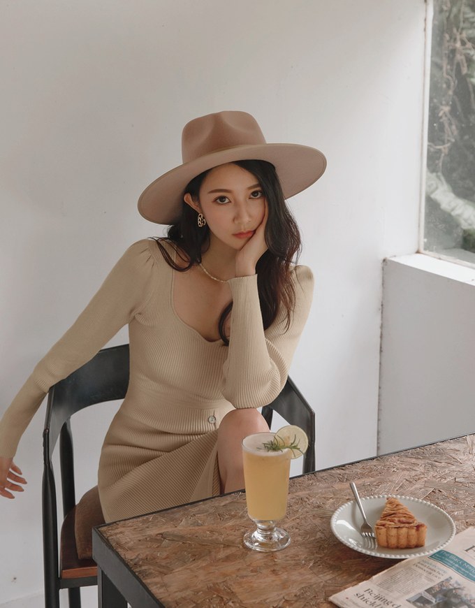 Elevated Detailing Buttoned Slit Knit Midi Dress