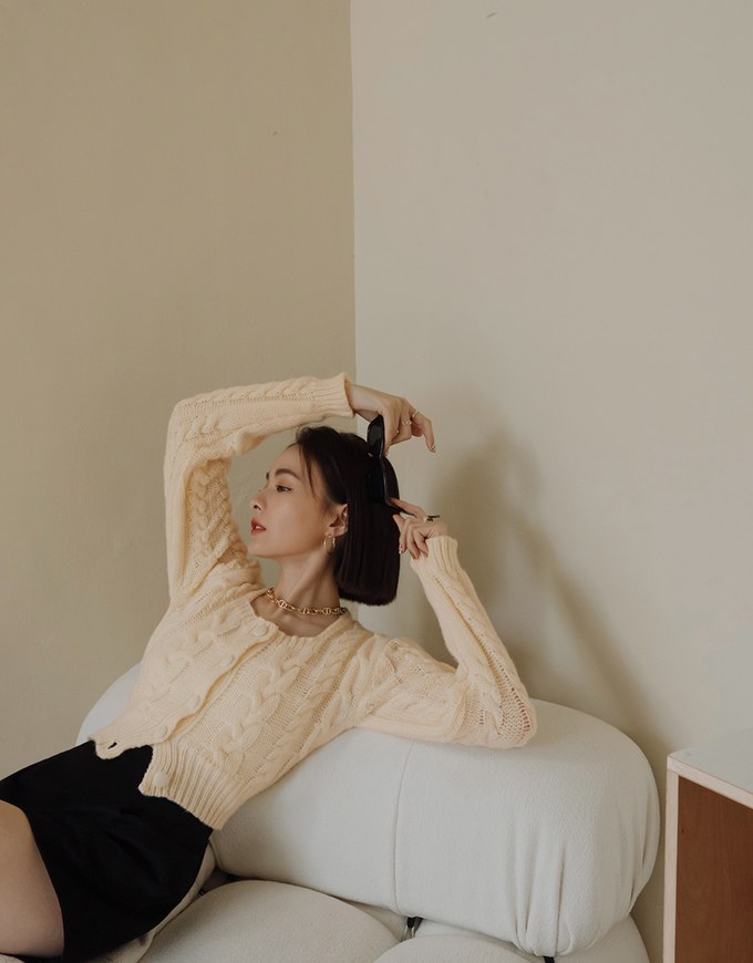 Dainty Square-Neck Buttoned Twist Sweater