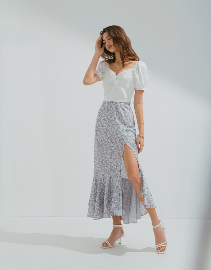 Ditsy Floral Layered Ruffled Slit Maxi Skirt