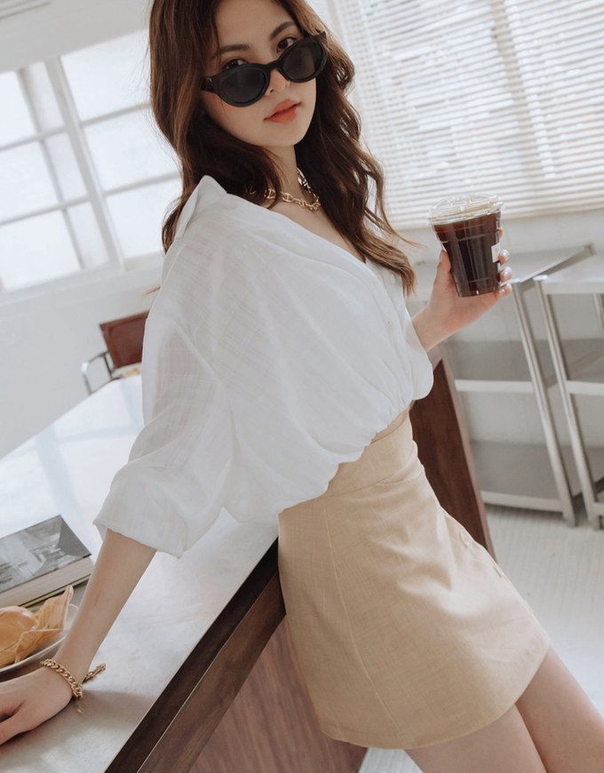 Edgy Chic Asymmetric Breasted Skirt