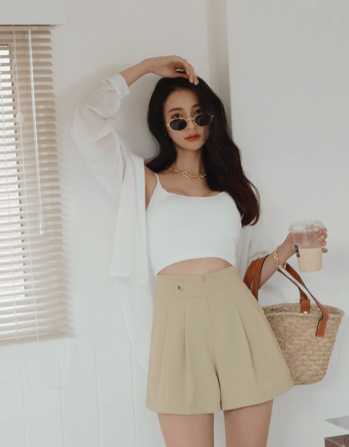 360° High-West Side-Button Pleated Suit Shorts