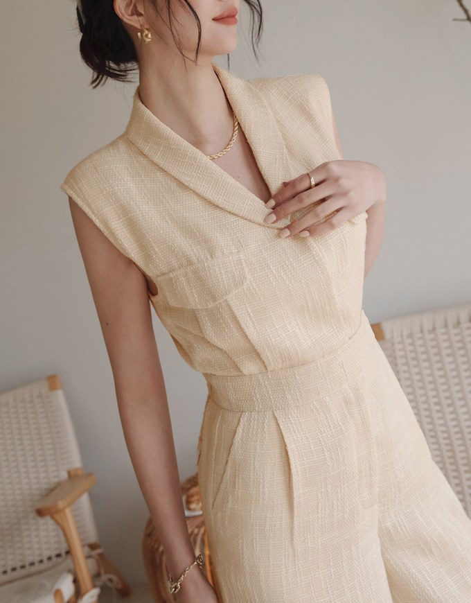 Edgy Smart Textured Lapel Jumpsuit With Shoulder Pads