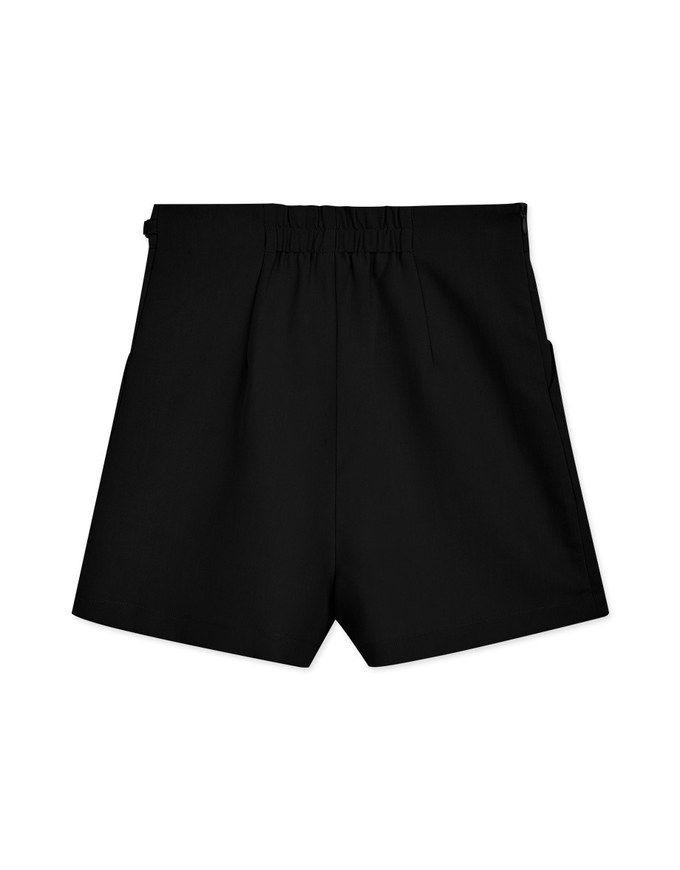 Enhanced Side-Metallic Chain Shorts