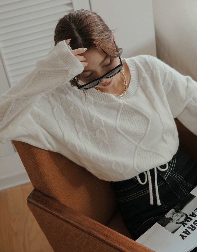 Round Neck Tie Up Twist Knit Crop Top