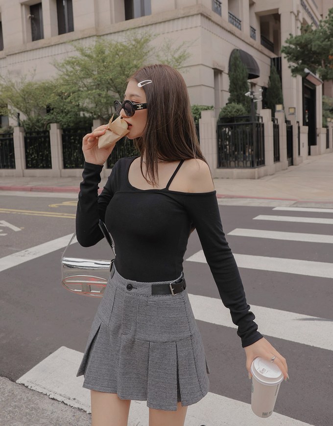2WAY One Shoulder Twisted Ribbed Top