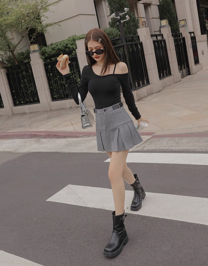 2WAY One Shoulder Twisted Ribbed Top
