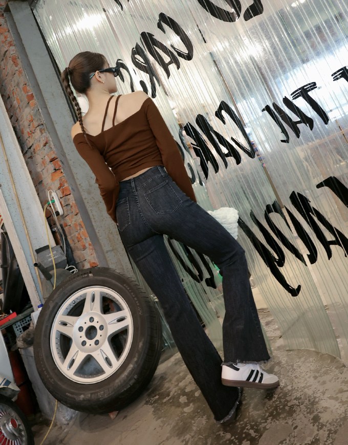 Buttoned Distressed Hem Denim Flared Pants