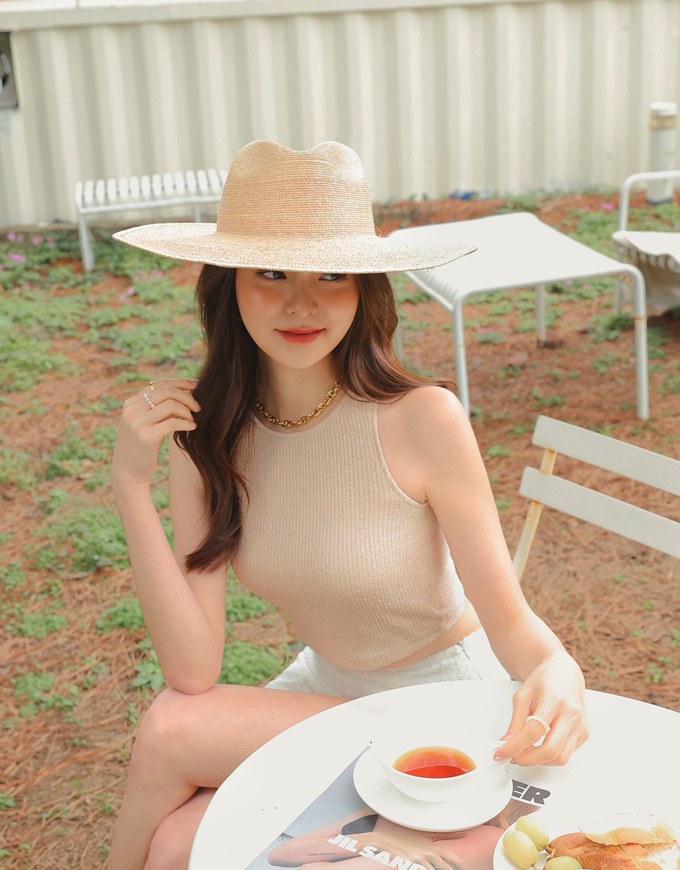 Ribbed Crop Tank Top (With Padding)