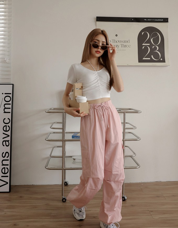 Halter Neck Scrunch Crop Top
