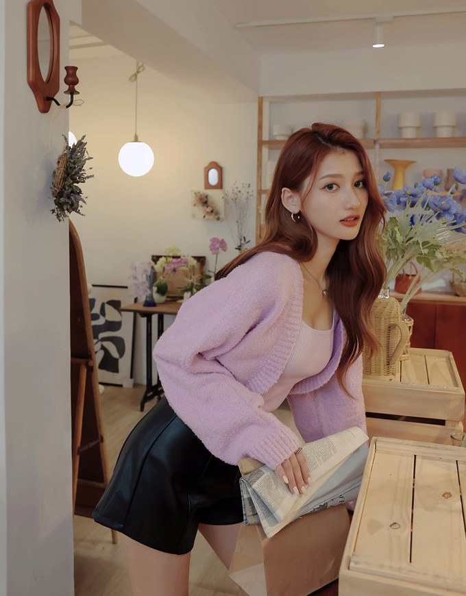 Bouclé Short Cardigan
