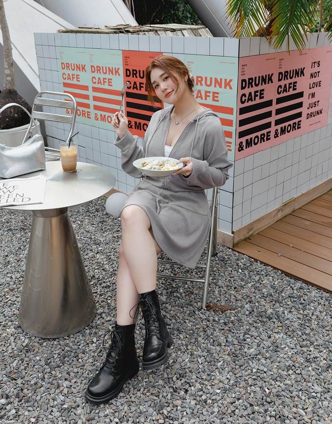 Comfortable Hooded Skirt Suit