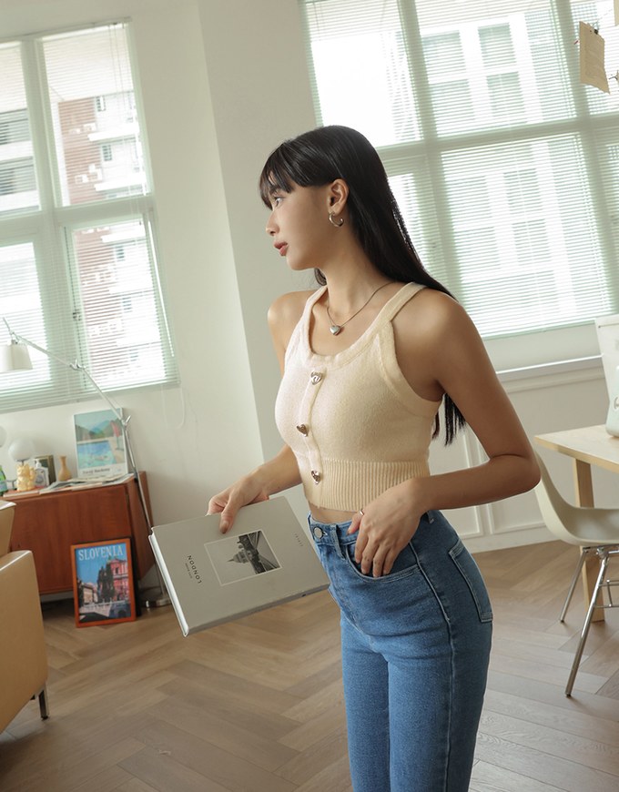 Love Shape Button Knitted Cami Top
