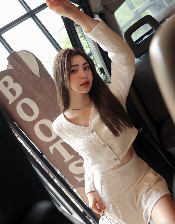 Classic Tweed Woolen Top