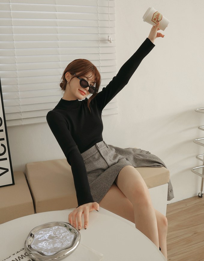 Classic Turtleneck Knitted Top