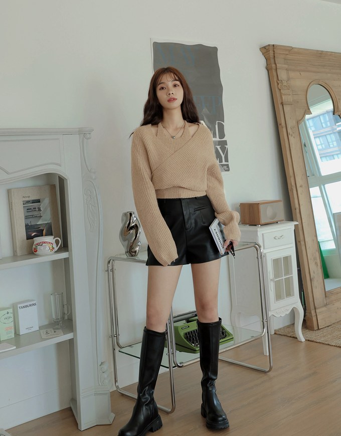 Softy Cross Neck Sweater