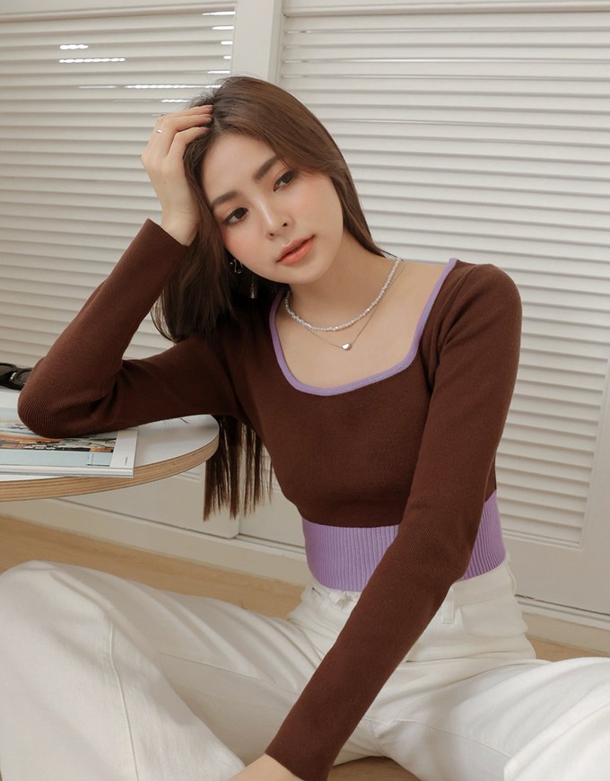 U Neck Color Ribbed Top