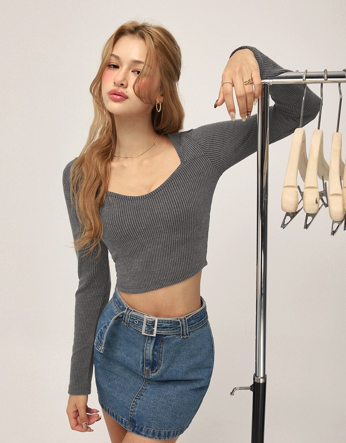 Sweetheart Neckline Ribbed Fitted Top