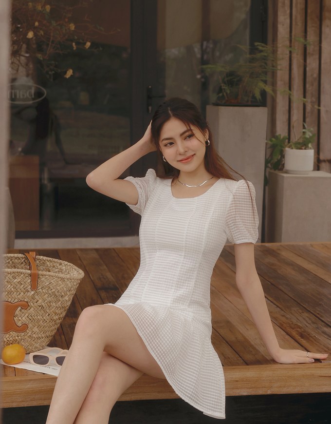 Sheer Pancake Pleat Fishtail Short Dress