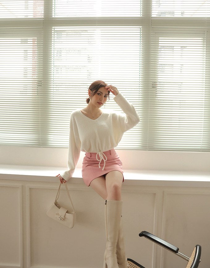 Long Sleeve V Neck Drawstring Knitted Top