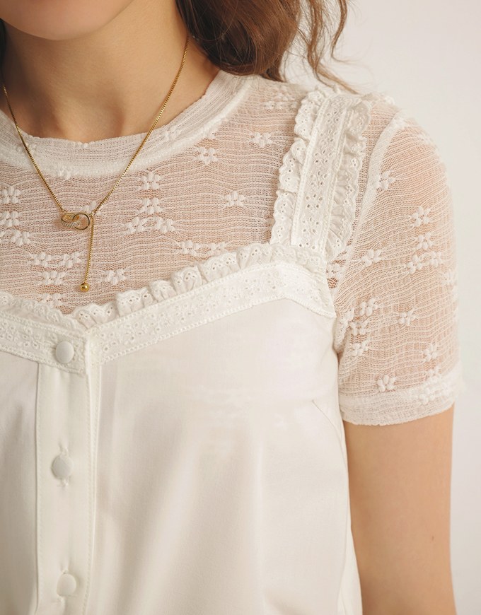 Lace Trim Buttoned Cropped Cami Top with Drawstring Hem