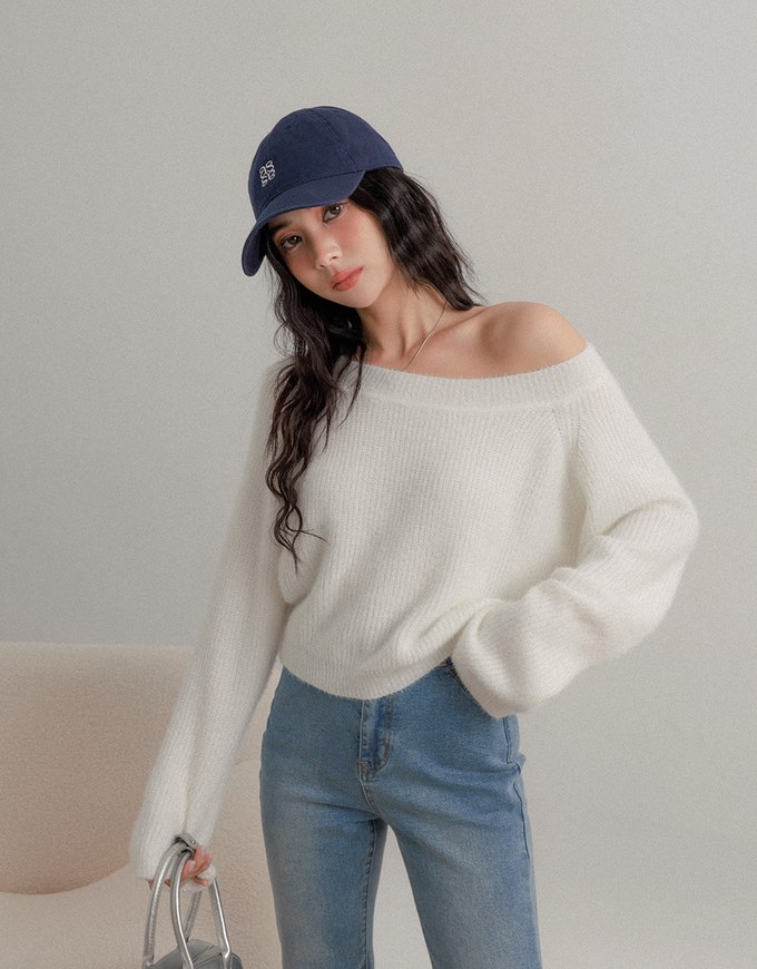 Asymmetric Shoulder Basic Knitted Top