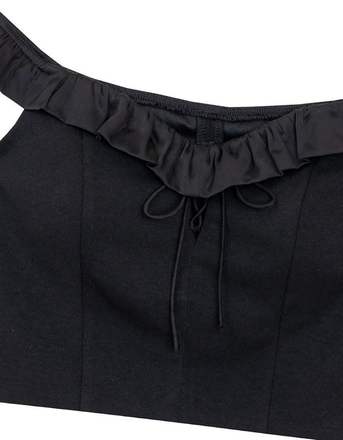 2 Way Off Shoulder Ruffle Tie Padded Cropped Top