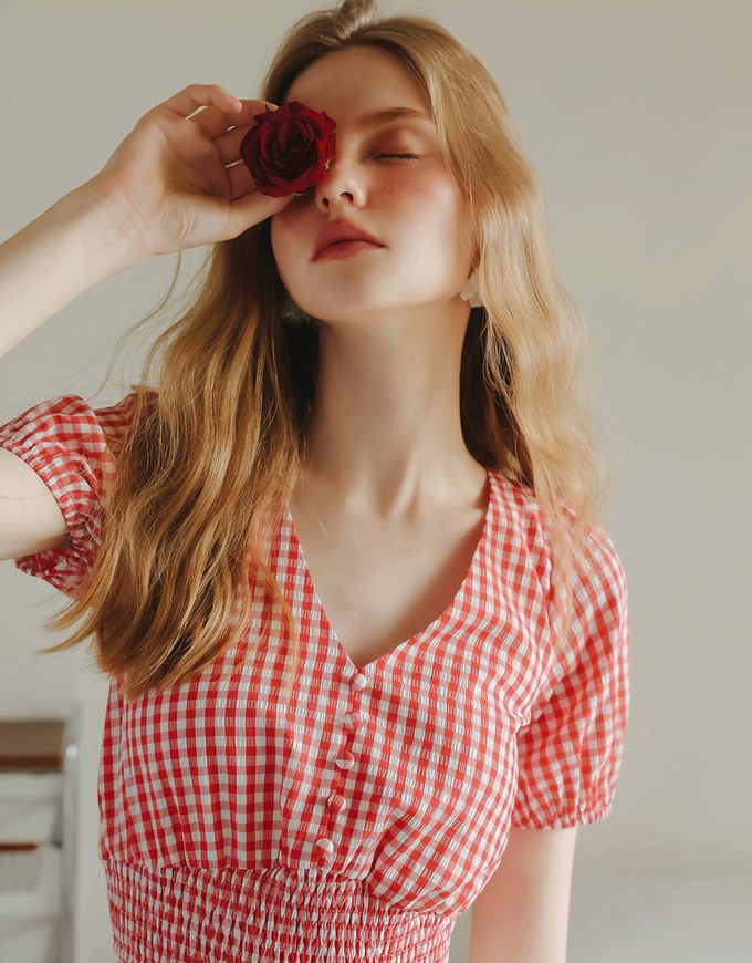 V Neck Gingham Crop Blouse with Puff Sleeves and Smocked Waistband