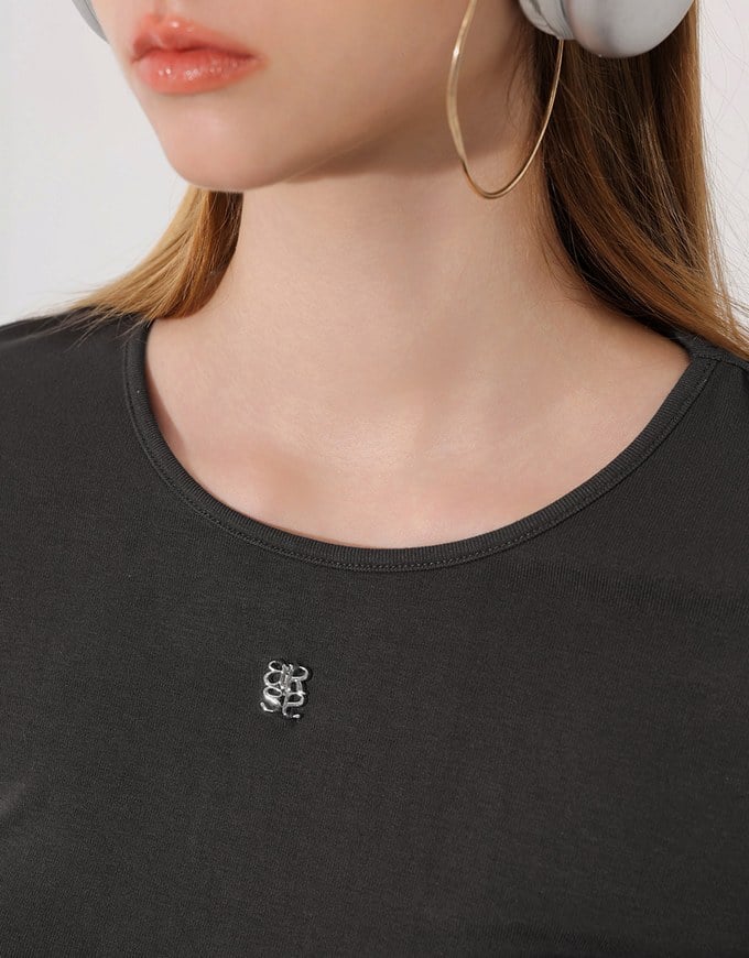 Logo Embroidered Short Sleeve Basic Fitted Tee