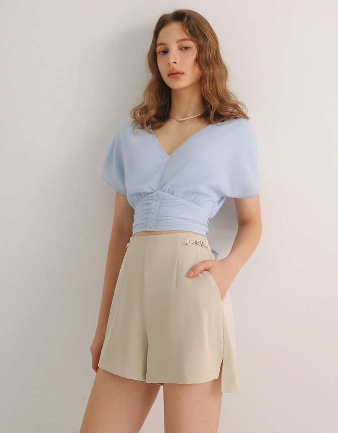 High Waist Chain Accent Pleated Tailored Shorts