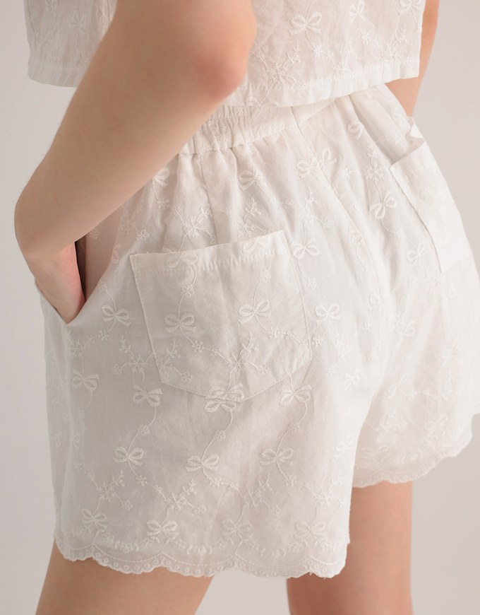 Embroidered Bow Lace Cotton Shorts with Scallop Hem