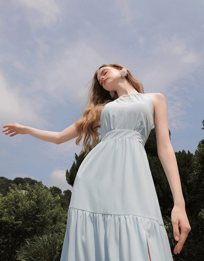 Keyhole Cut Out Tiered Halterneck Maxi Dress with Nautical Charm Ties