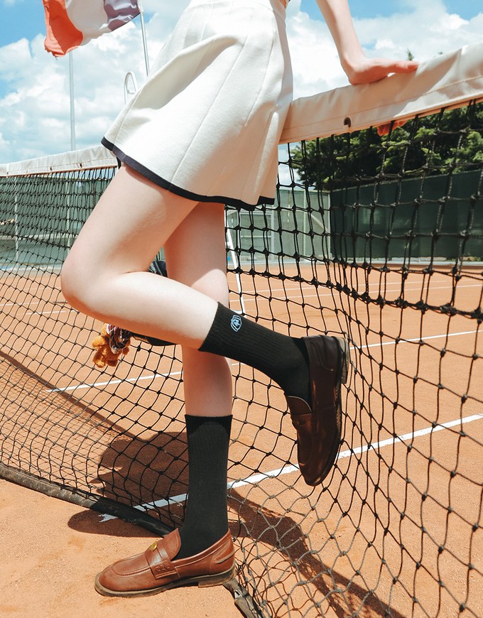 【Lyra & Toby】Embroidered Mid Length Socks