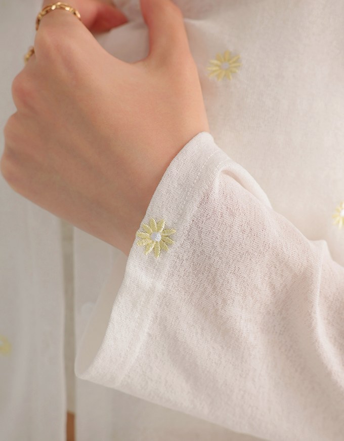 デイジー刺繍シアーカーデ