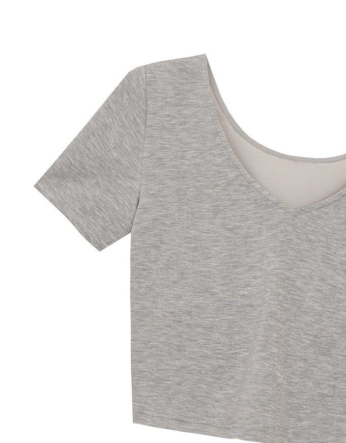 Deep V Back Solid Slim Fit Padded Cropped Tee