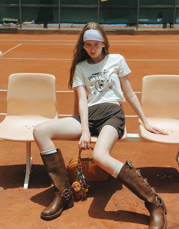 【Lyra & Toby】Printed Lyra Short Sleeve Graphic Cropped Tee