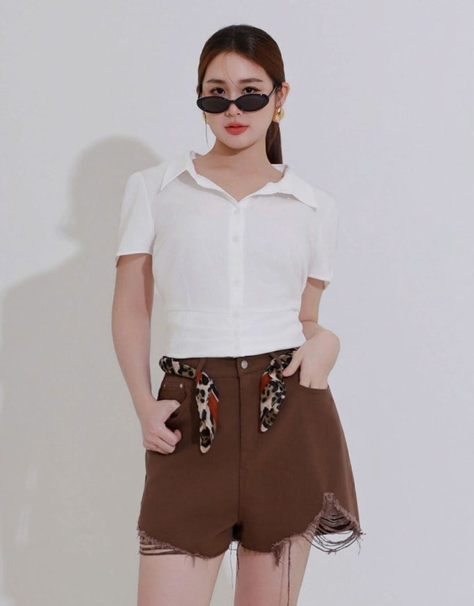 Ruched Waistband Puff Sleeve Shirt