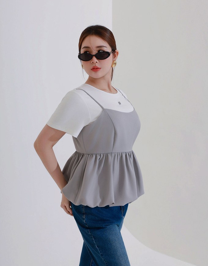 Logo Embroidered Short Sleeve Basic Fitted Tee